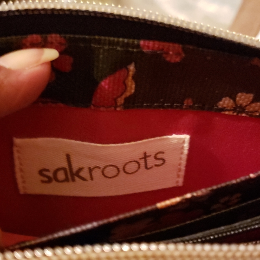 Wallet. - Picture 2 of 2